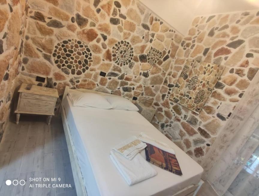 Malvina Rooms Kallithea  Bagian luar foto