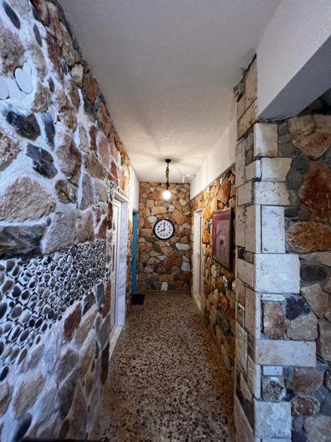 Malvina Rooms Kallithea  Bagian luar foto