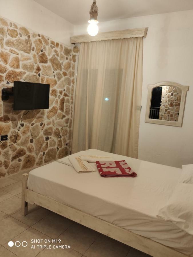 Malvina Rooms Kallithea  Bagian luar foto