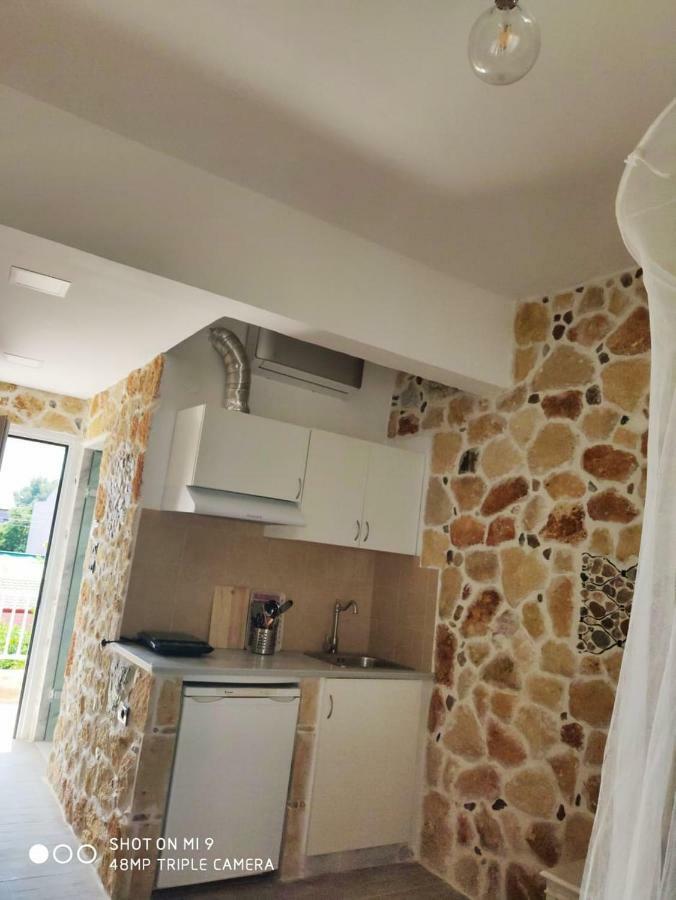 Malvina Rooms Kallithea  Bagian luar foto