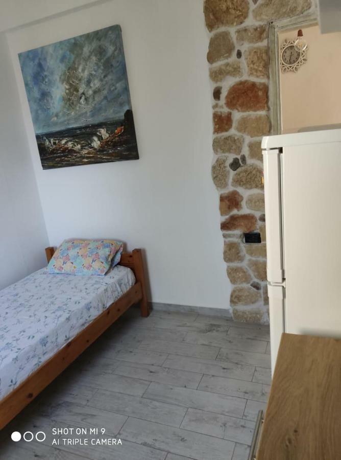 Malvina Rooms Kallithea  Bagian luar foto