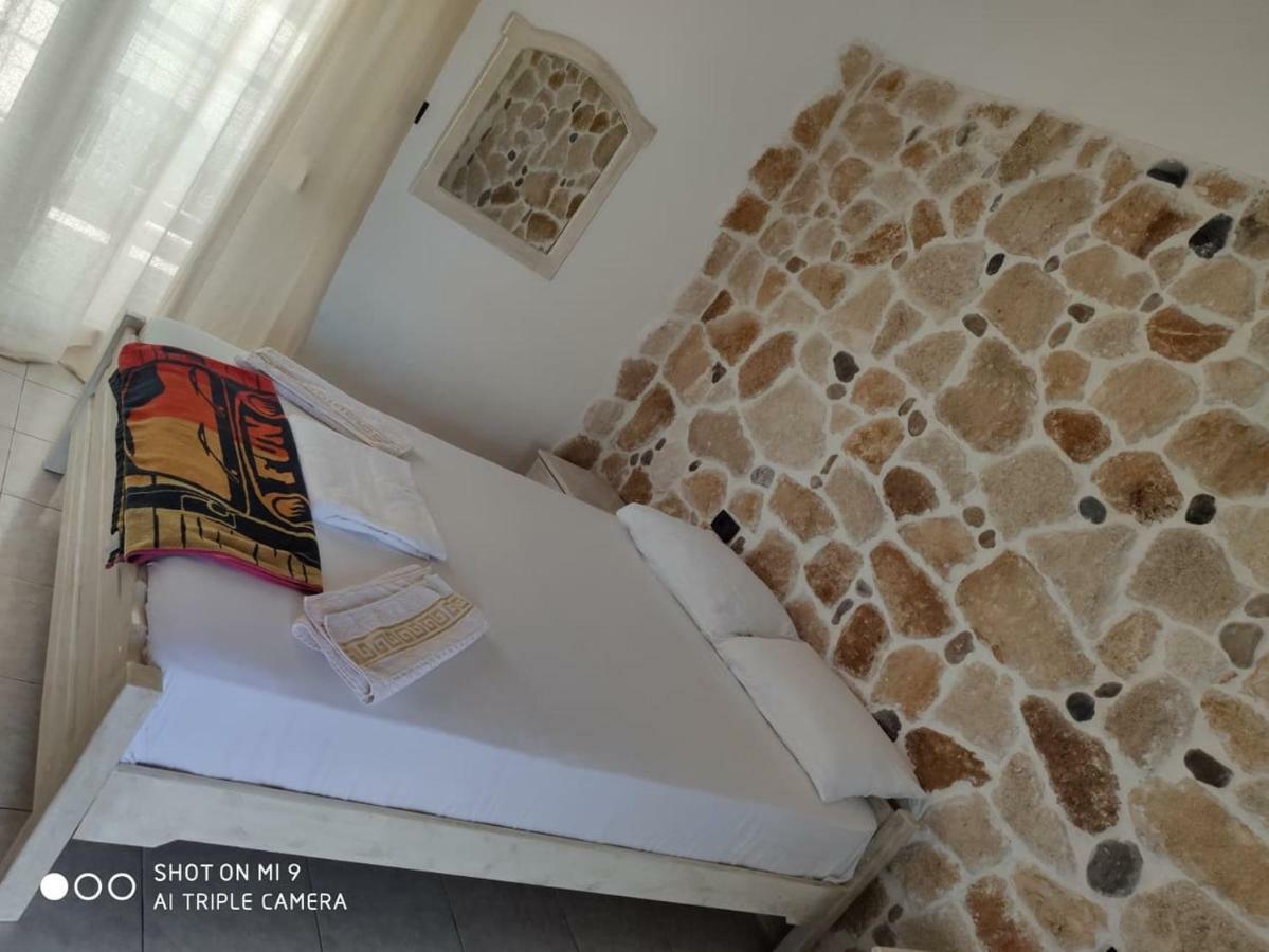 Malvina Rooms Kallithea  Bagian luar foto